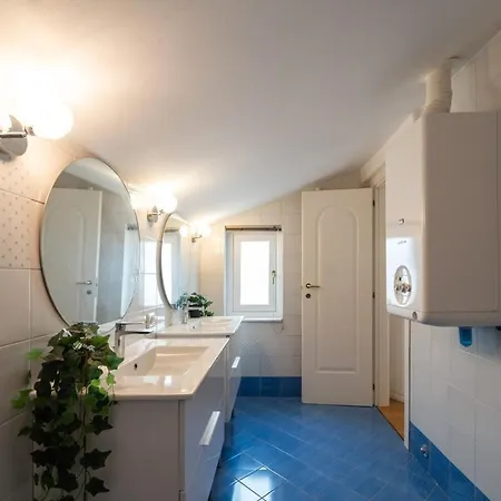 Homeby, Persichetto Bologna
